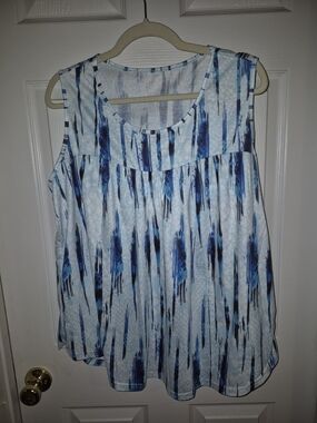 XL Light Blue Striped Tank Top